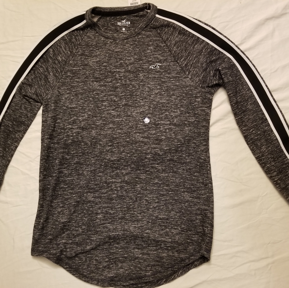 New Hollister sweatshirt grey black medium